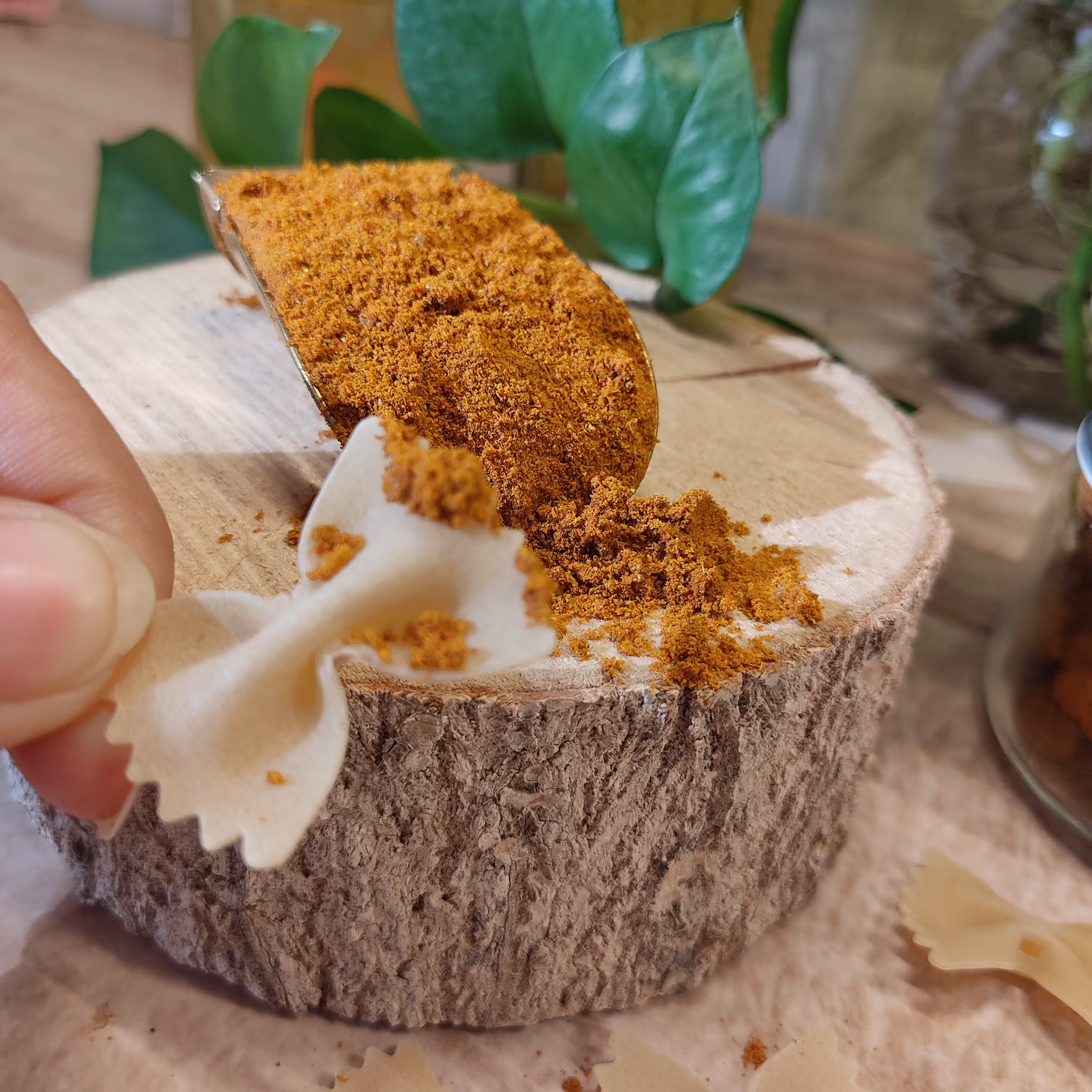 ادویه ماکارونی 100 گرم 25000 تومن