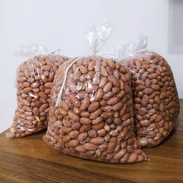 بادام زمینی ترد و تازه اصل آستانه اشرفیه(بسته 1 کیلویی)