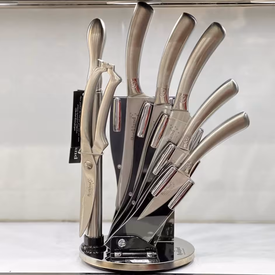 سرویس کارد آشپزخانه .دسته سنگین .تیغه ضخیم فولادی  .برند راکلند .تیز وبرنده. مناسب تمام آشپزخانه ها