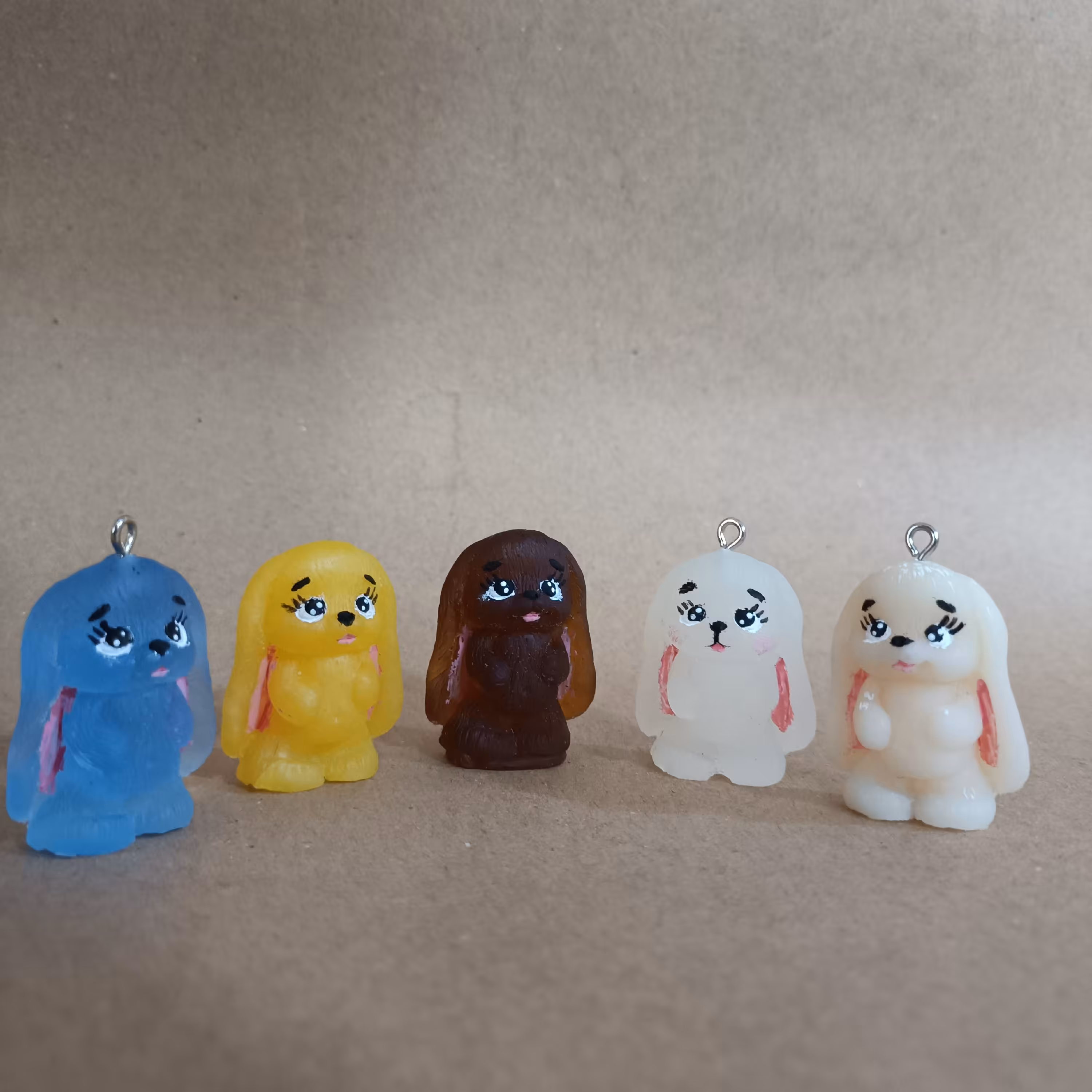 گیفت خرگوش رزینی