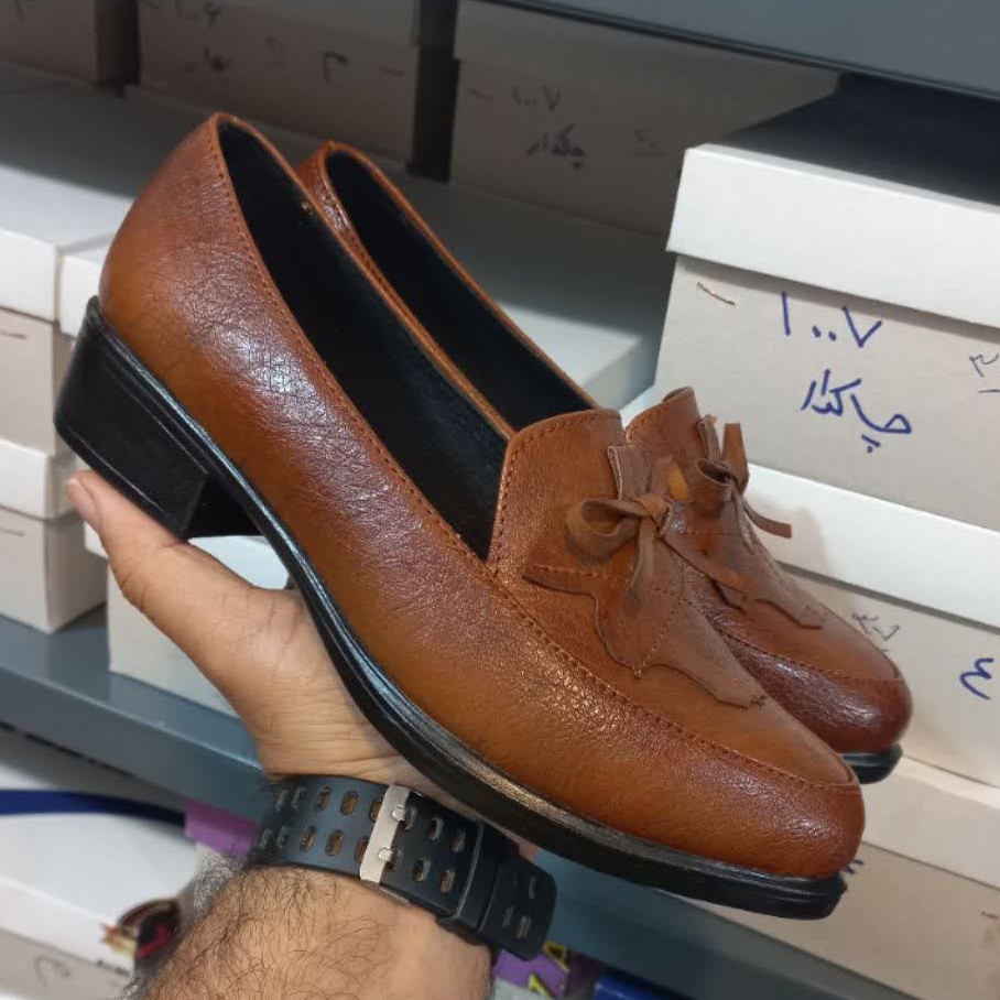 کفش ساعتی