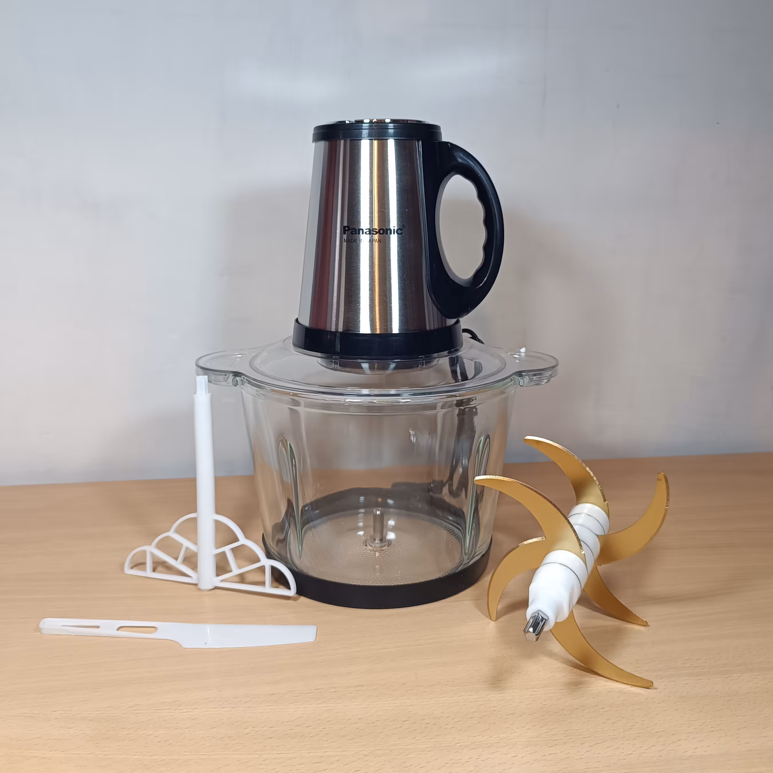 خردکن و غذاساز پاناسونیک ژاپن 3.5لیتری تیغه طلایی 3200وات 