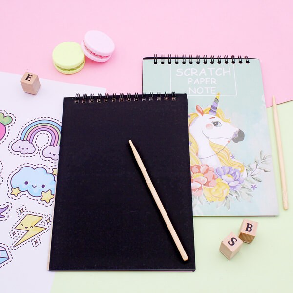 دفترچه ذغالی یونیکورن با مداد مخصوص