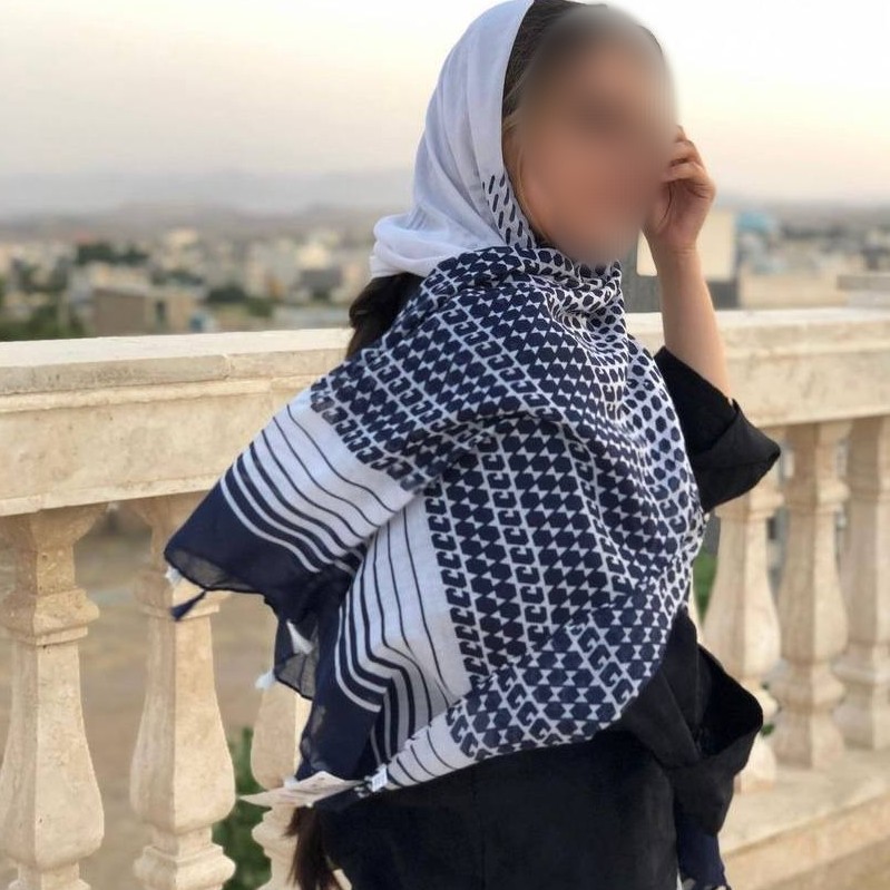شال نخی منگوله دار وارداتی تک رنگ