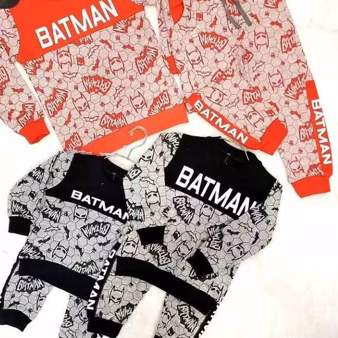  بلوز وشلوار پسرانه بچگانه  طرح بتمن  مناسب روزمره