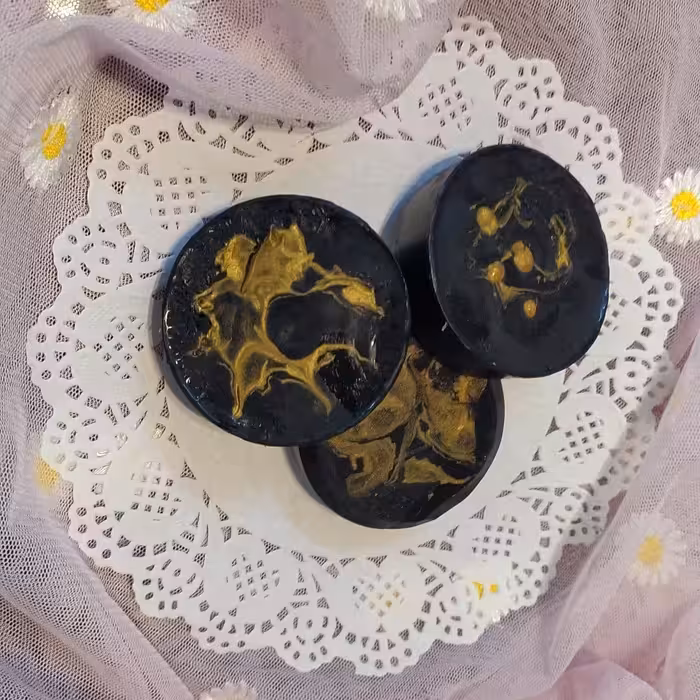 صابون دست‌ ساز طبیعی زغال فعال (50 گرمی)