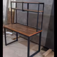 میز مطالعه فلزی(ارسال به صورت باربری و پس کرایه است)