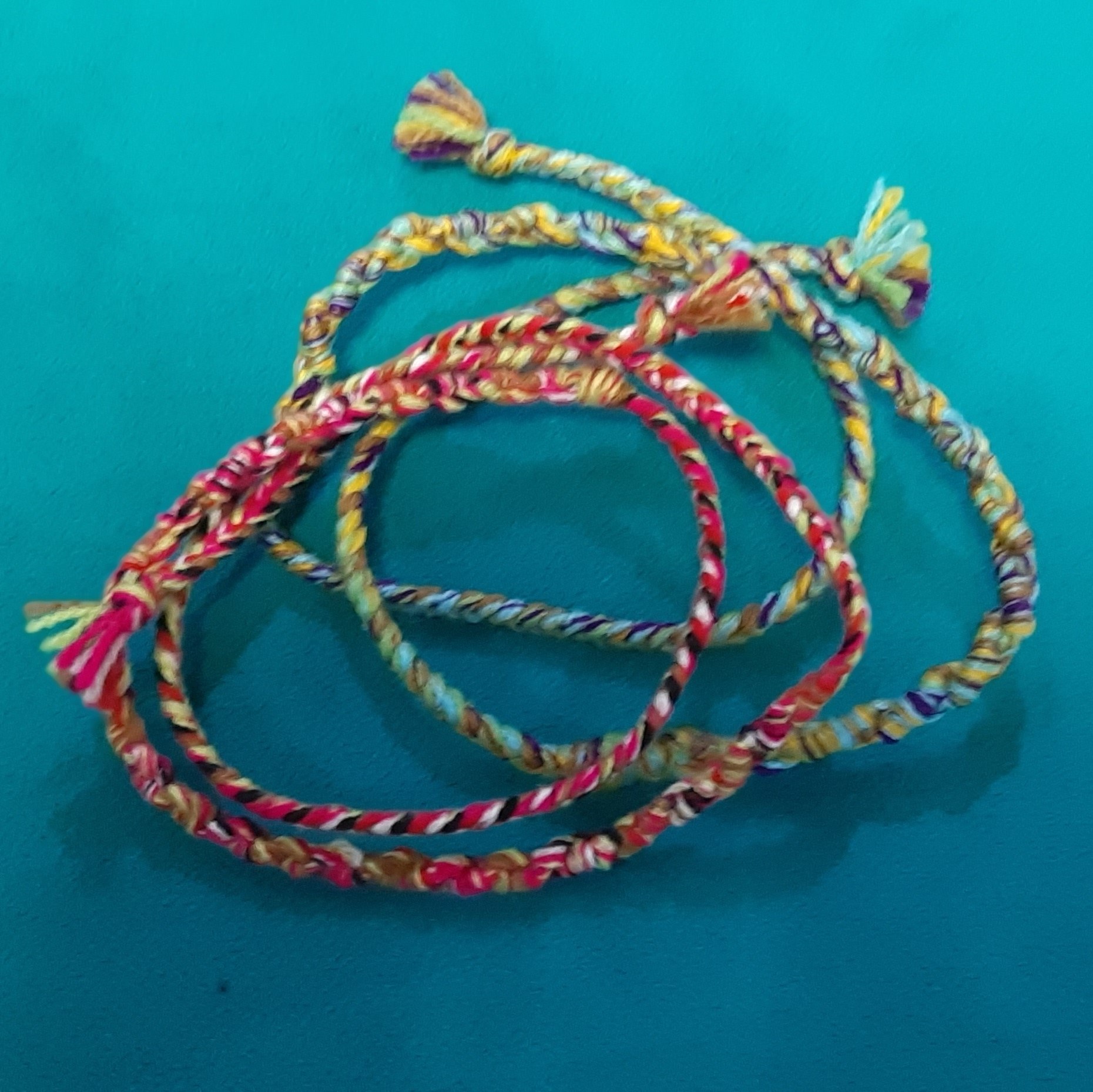 دستبند بافتنی دوستی 