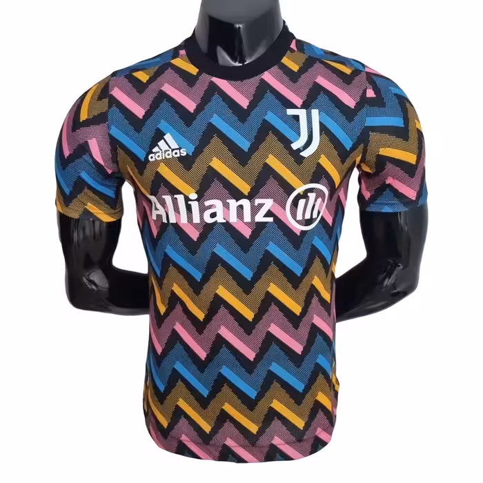 کیت پیش مسابقه یوونتوس 2022-2023 ورژن پلیر (بازیکن)