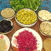 زیتون پرورده گردویی ارگانیک و پر مواد