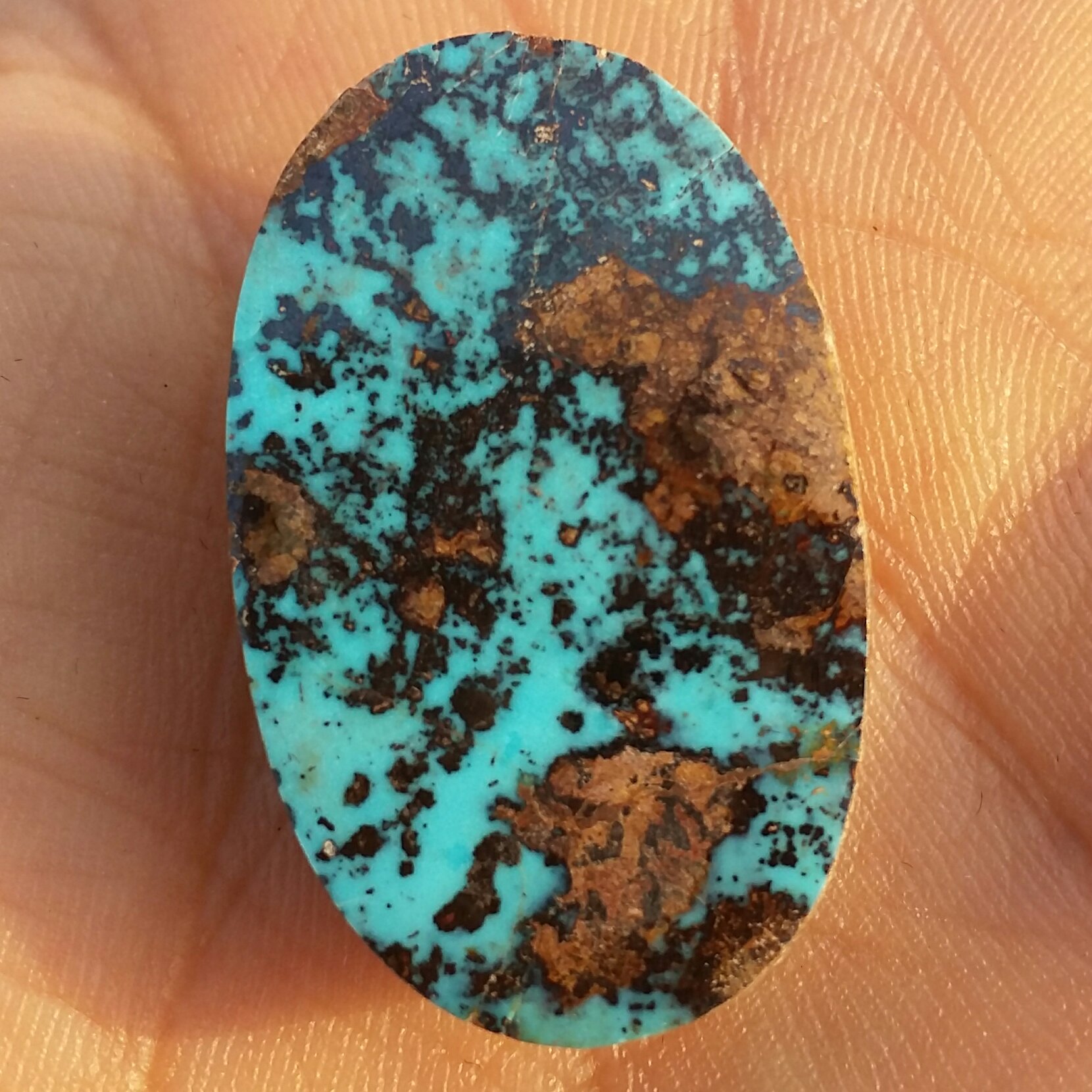 فیروزه نیشابور نگین فیروزه آبی سیاه بسیار کمیاب نیشابور خوش رنگ و بسیار فاخر تکرار نشدنی100 در100 طبیعی