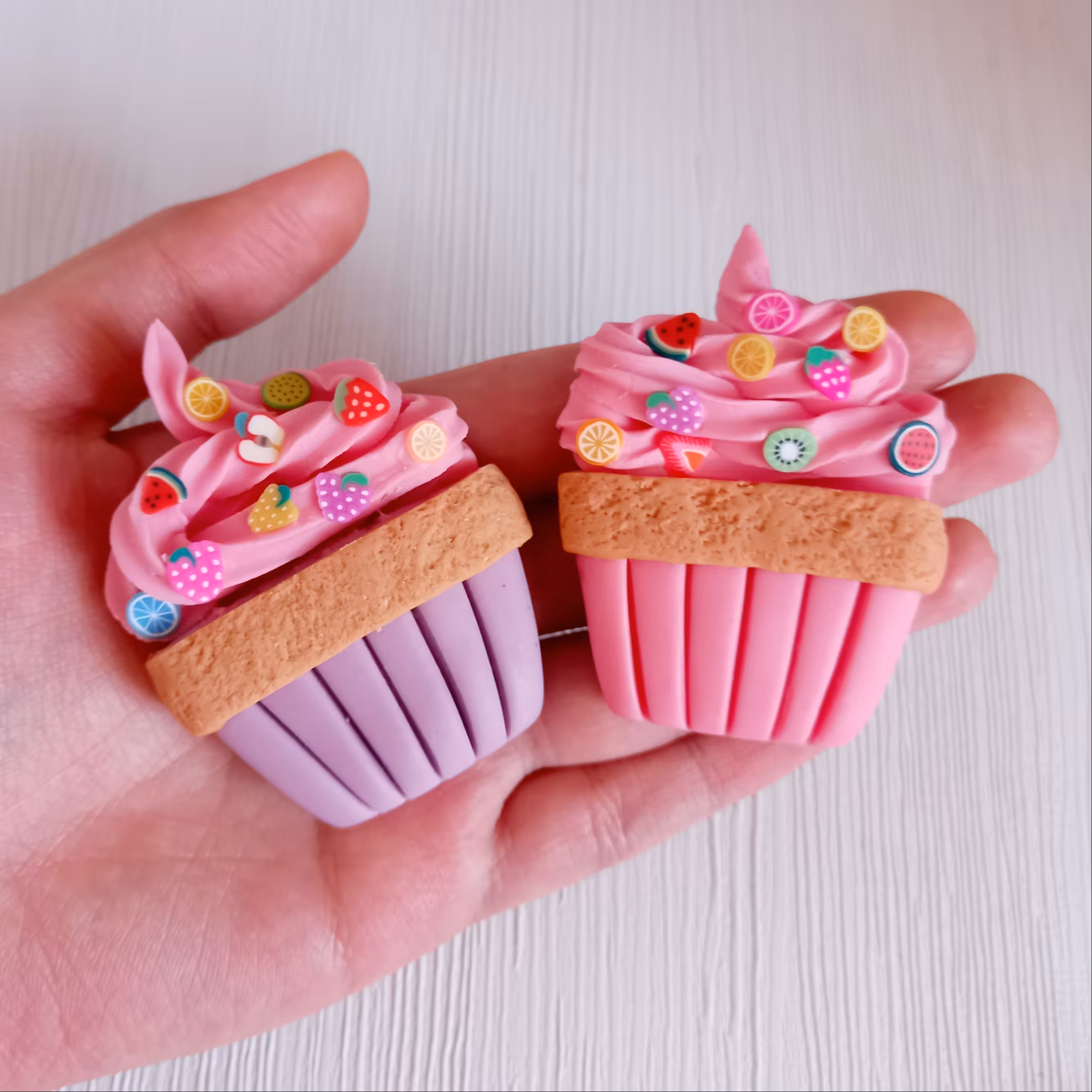 مگنت یخچال کاپ کیک مدل 2  بسته دو عددی 