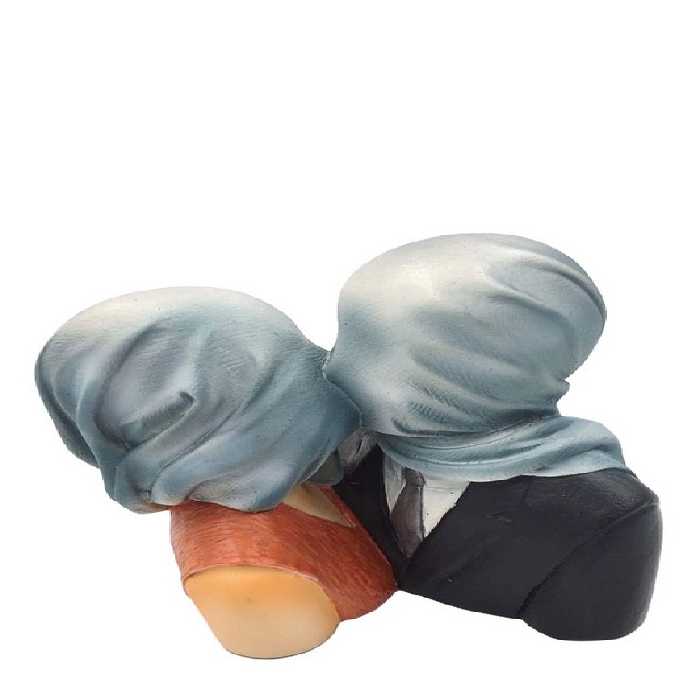 مجسمه Magritte The Lovers pa 21