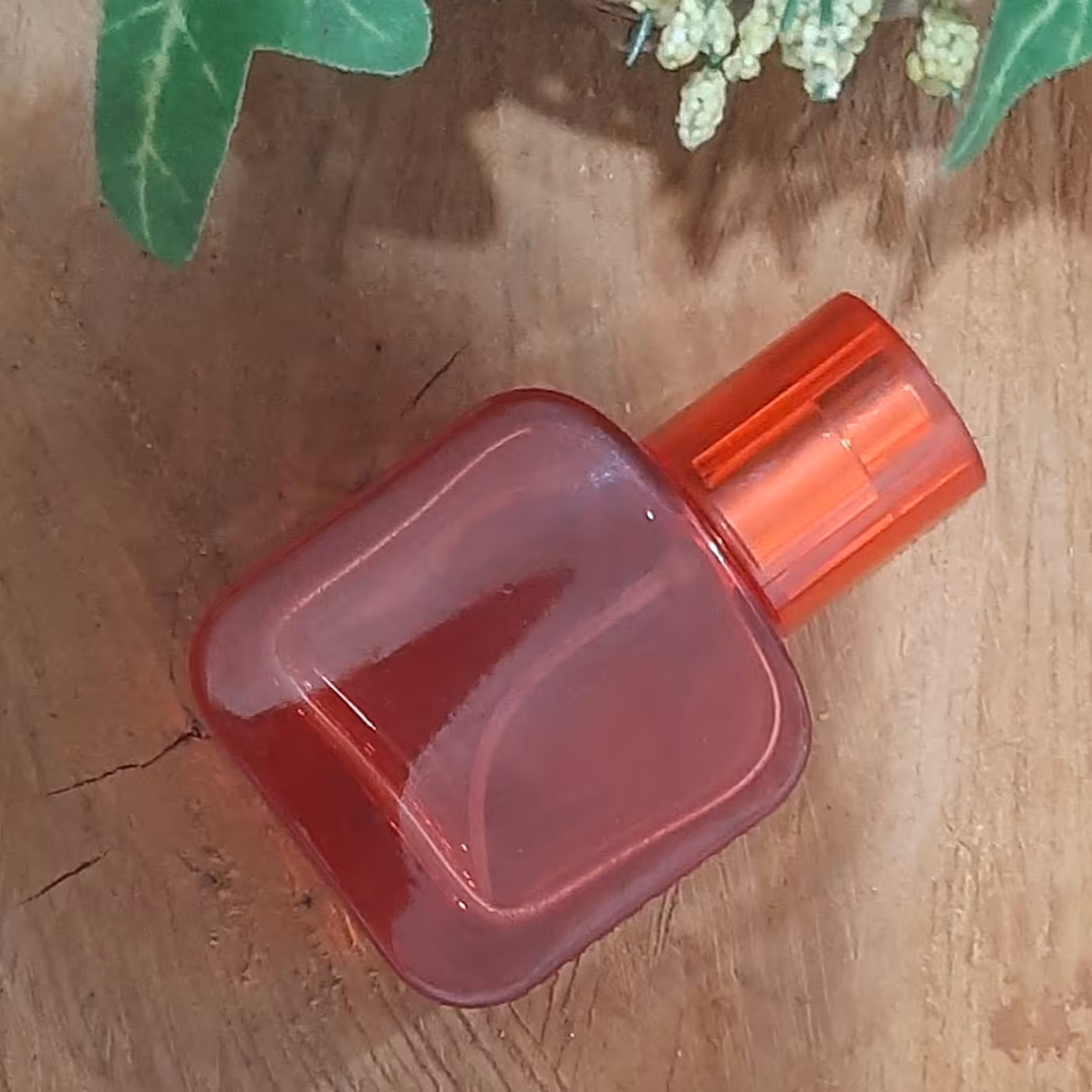 عطر کوروش (ده گرمی)