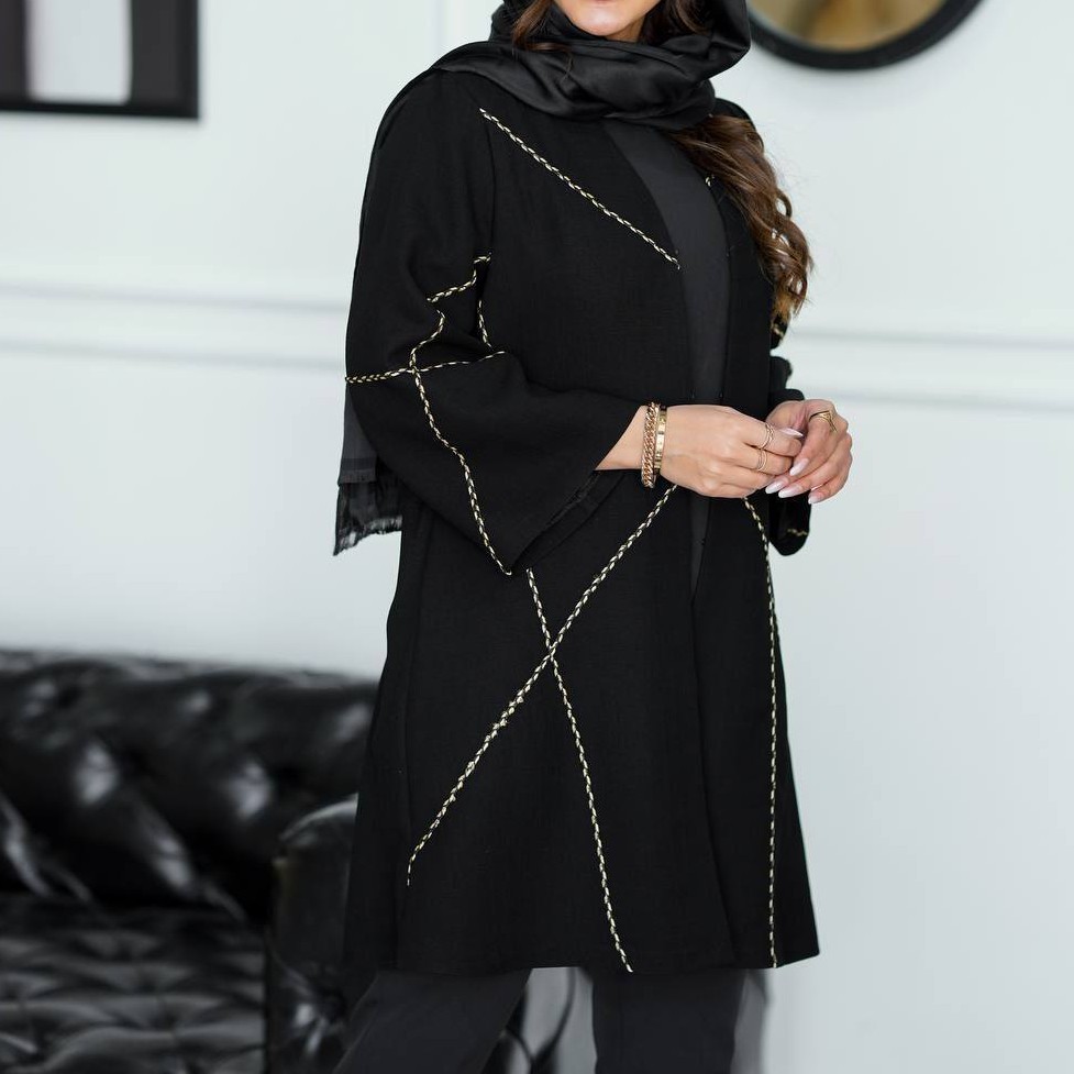 مانتو مشکی قیطون دوزی