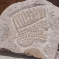 مجسمه حکاکی شده  سنگی داریوش اول حدود 8در6cm دست ساز، ارسال رایگان