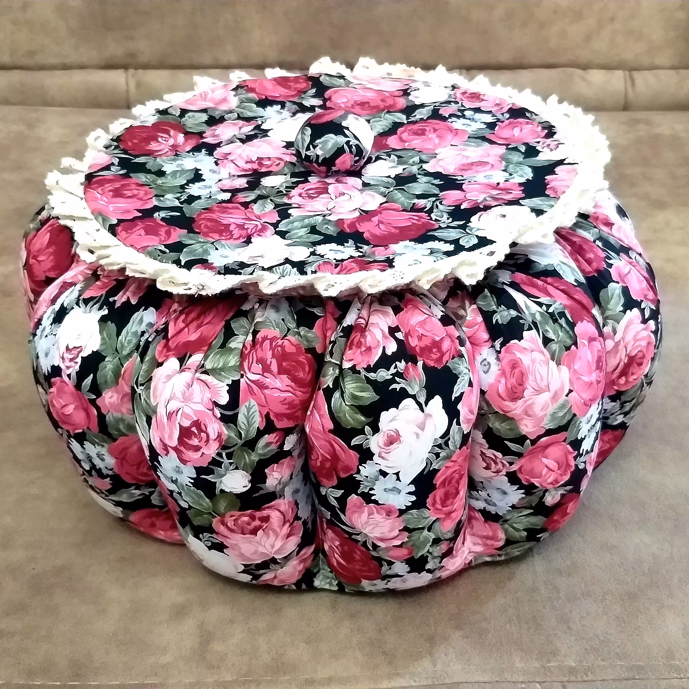 باکس  پارچه ای  درب دار سرویس  رُز
   پرطرفدار  با دوخت تمیز و پارچه با کیفیت 
قابل سفارش در ابعاد مختلف