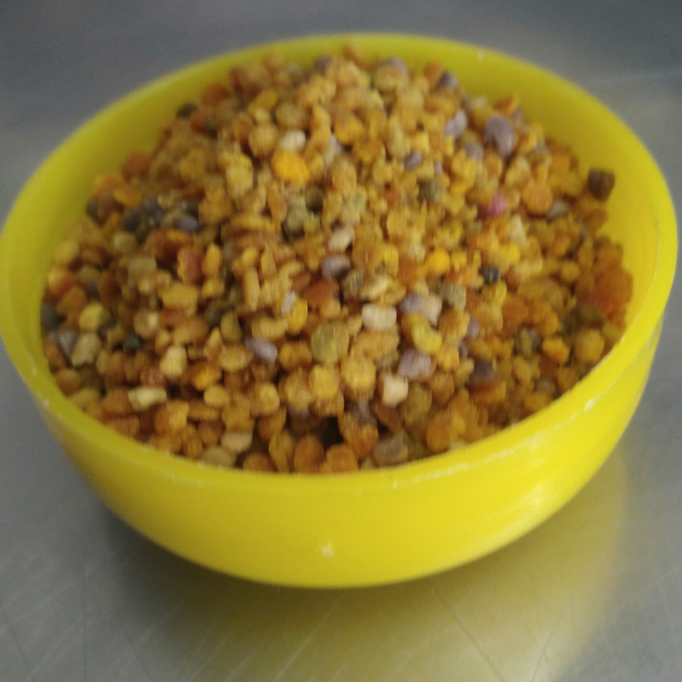 گرده گل زنبور (60گرمی)