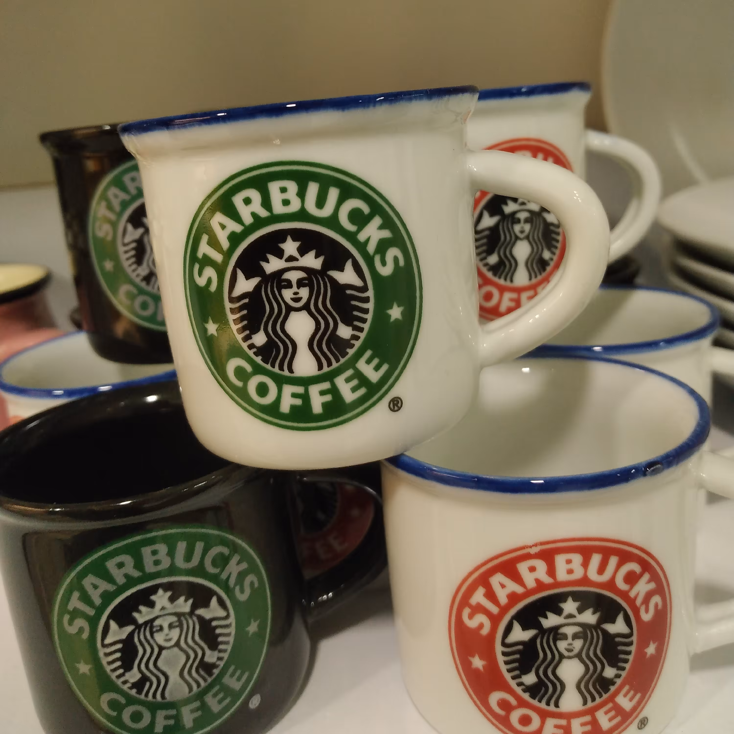 شات قهوه استارباکس