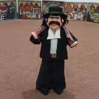 عروسک دست دوز پارچه ای( اسمال چل تیکه از سیبیلاش خون میچکه )