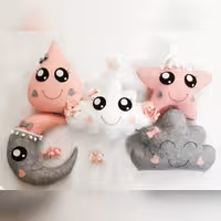 کوسن های نمدی در طرح های ابر ، ماه ، ستاره و قطره