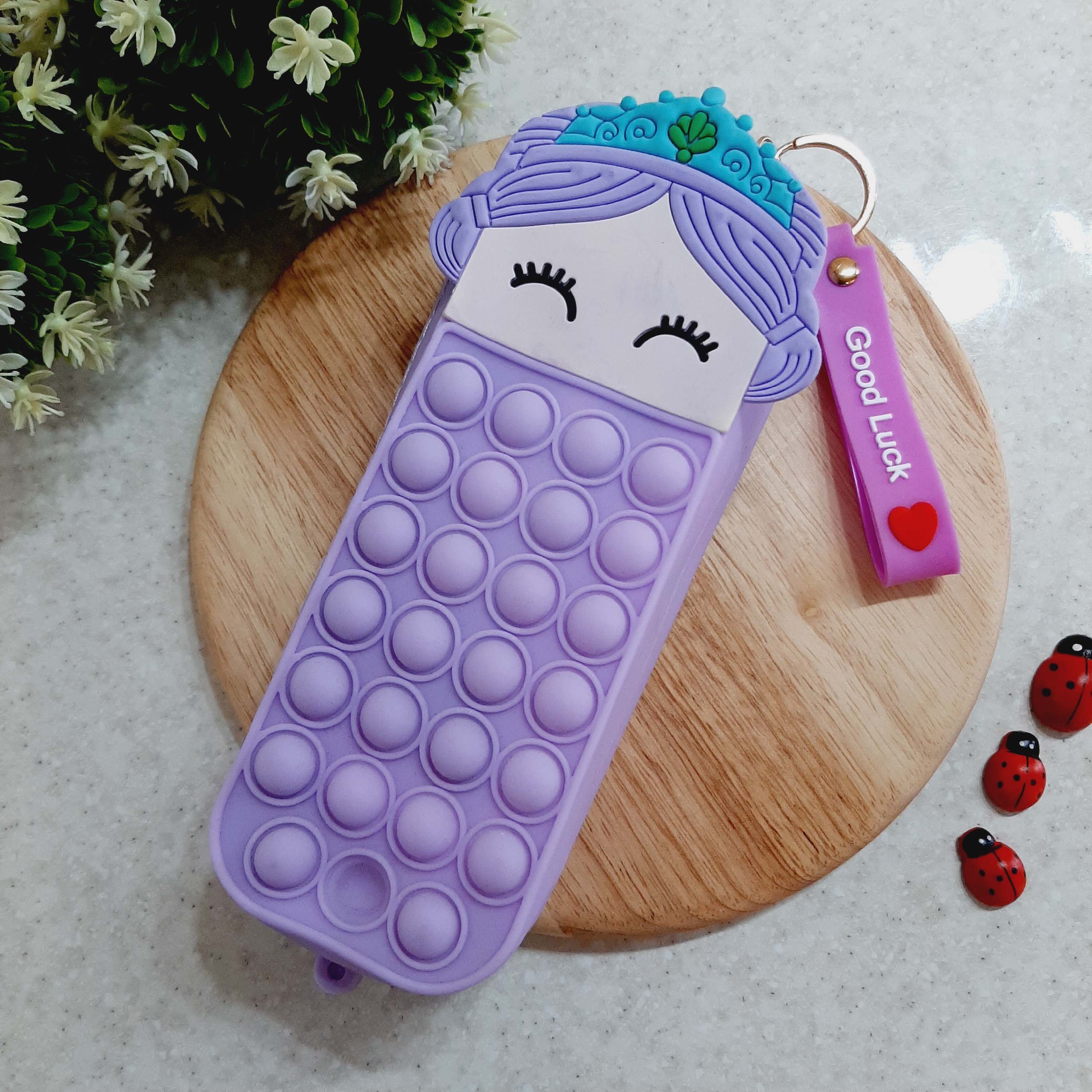 جامدادی سیلیکونی پاپیتی فانتزی طرح دختر تاجدار بنفش