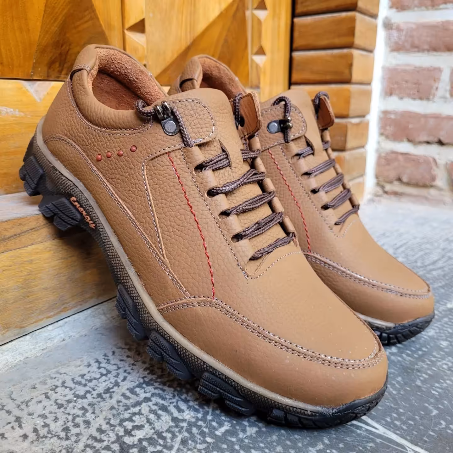 کلارک تمام چرم بندی زیره ترمو با سایزبندی و رنگبندی متنوع