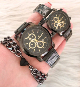 ساعت ست رومانسون