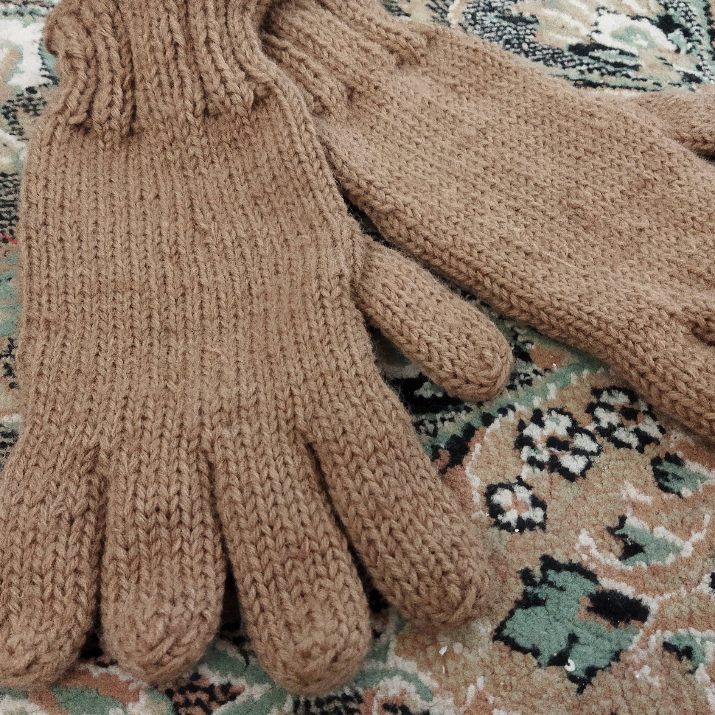 دستکش پشم شتری 