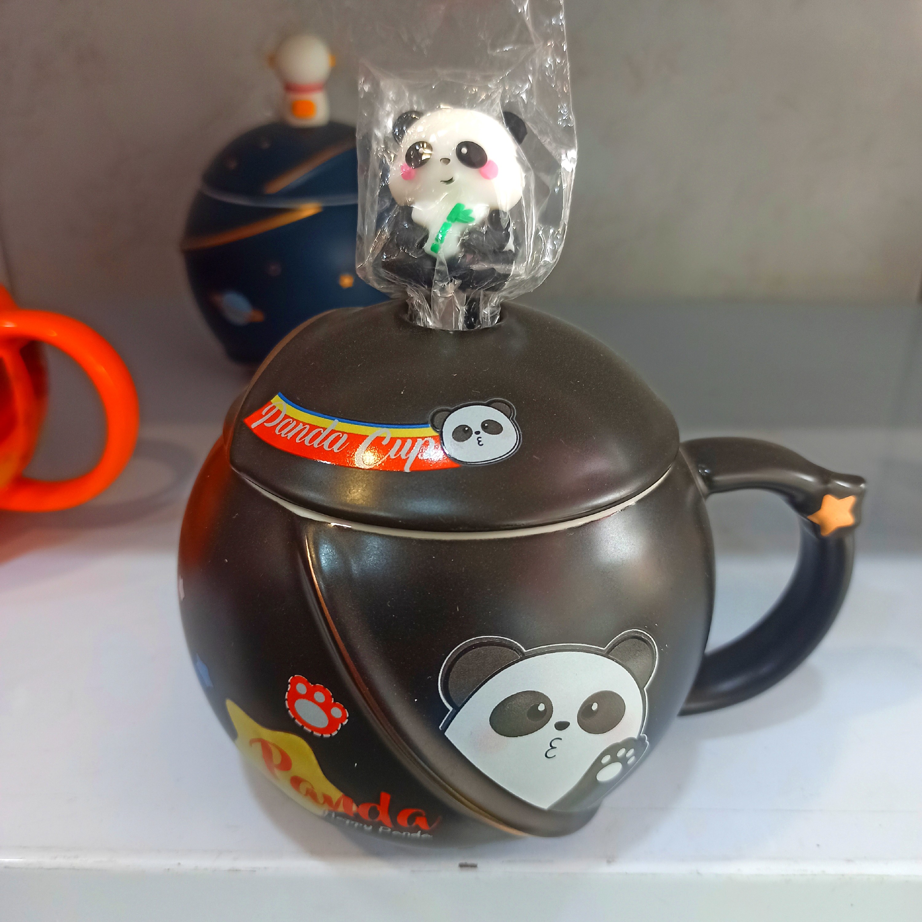 ماگ طرح پاندا قاشق دار  مشکی