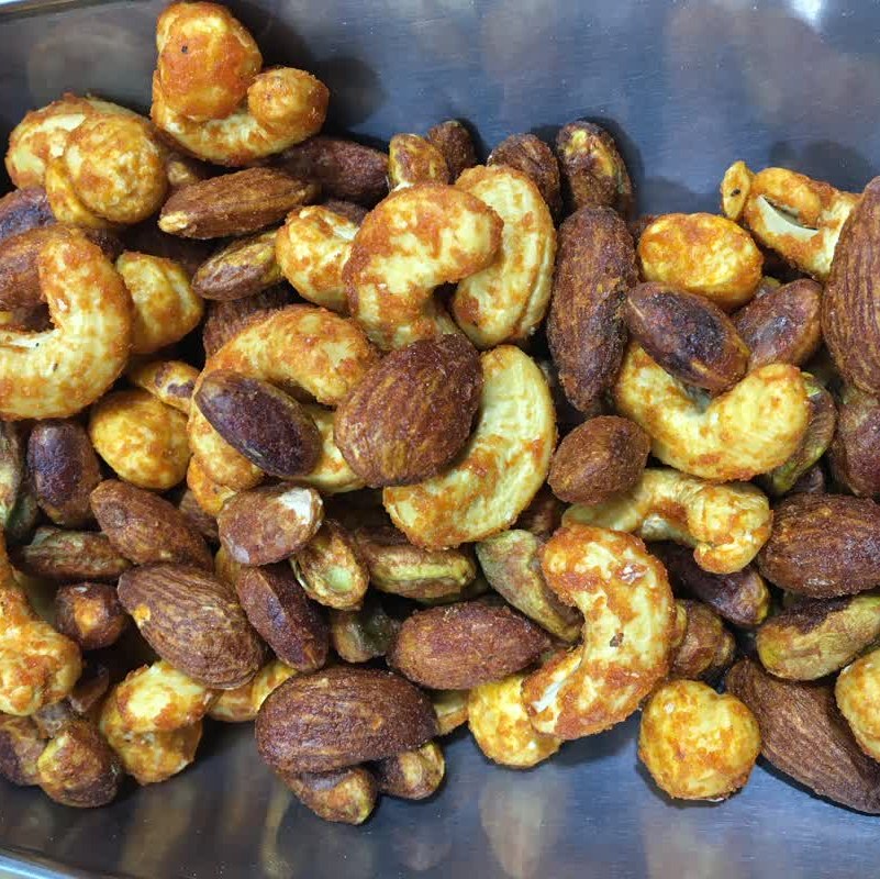 اجیل4 مغز کچاپ و فلفل 200گرم مغز پسته مغزبادام هندی مغز فندق مغزبادام)آجیل کچاپ