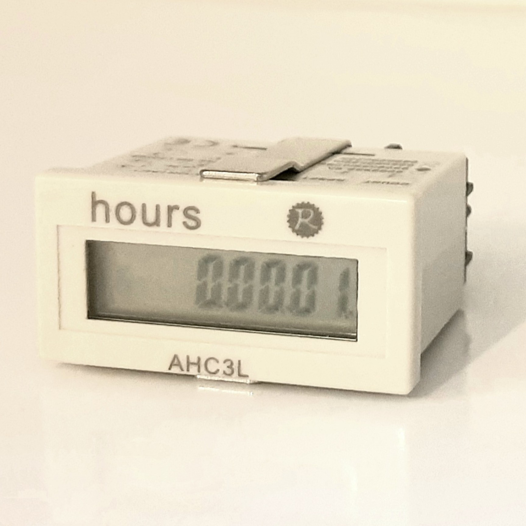 تایمر دیجیتال (ساعت کار) رو پنلی 24 الی 220 ولت AC مدل AHC3L ( ابعاد طول48 میلیمتر، عرض 24 میلیمتر و عمق47 میلیمتر)