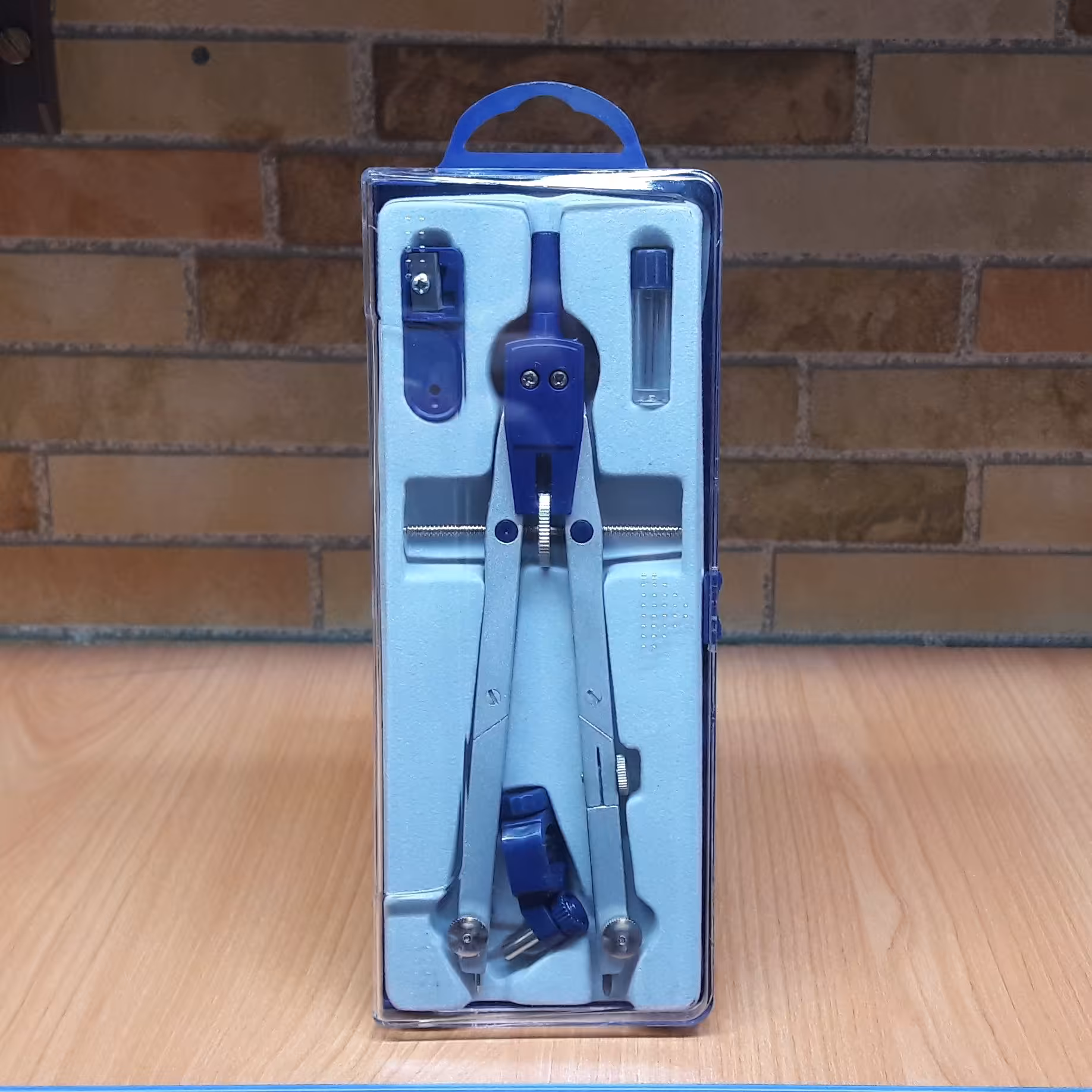 پرگار قفل دار