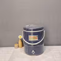 کلمن 20لیتر   پلاستیکی دسته دار  ازبالا باکیفیت بالا محصول کویر پلاستیک مقاوم