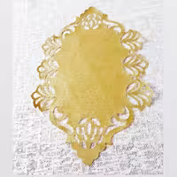 رومیزی چرم طلایی