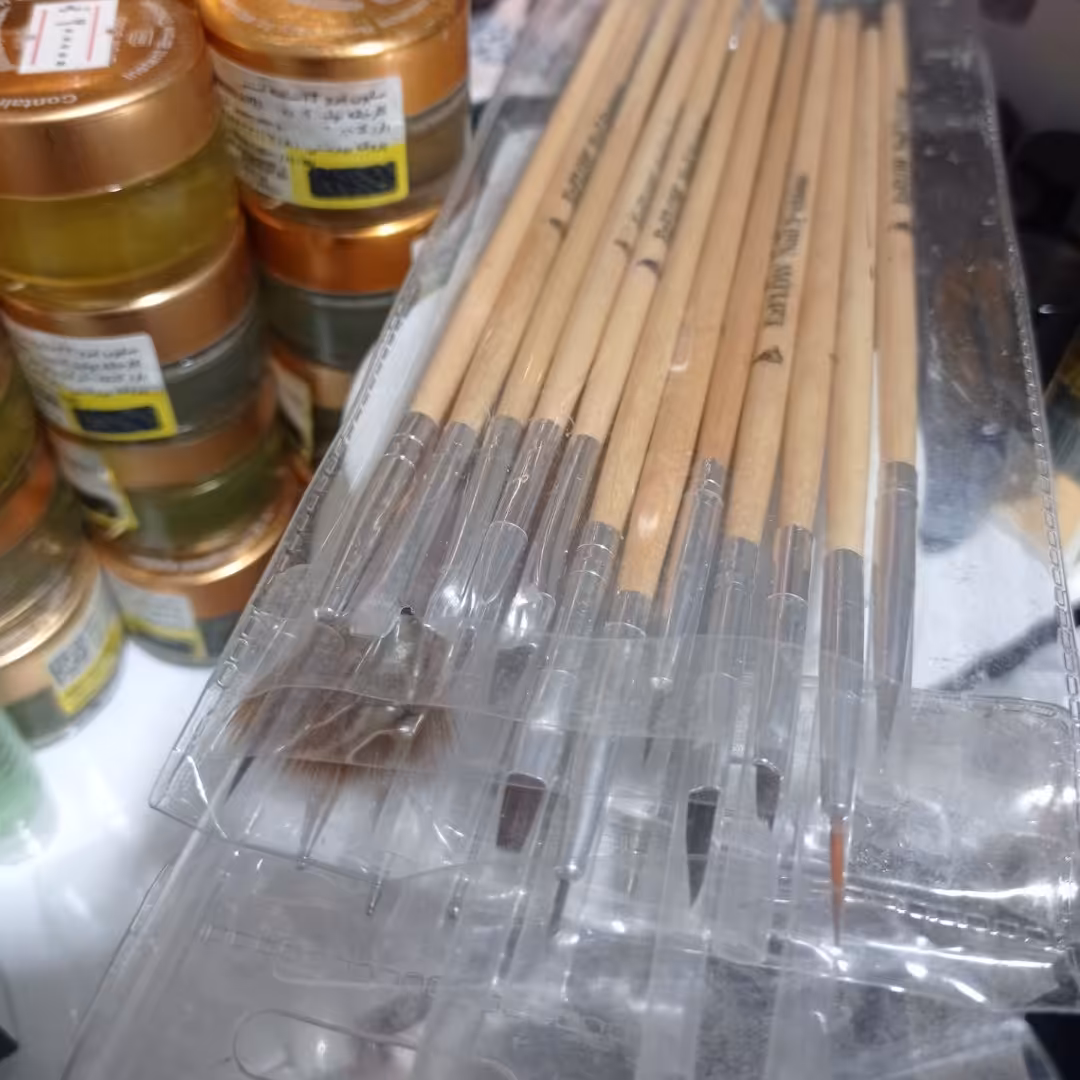 قلم طراحی کاشت ناخن در چند سایز  قیمت هر عدد 35 تومان