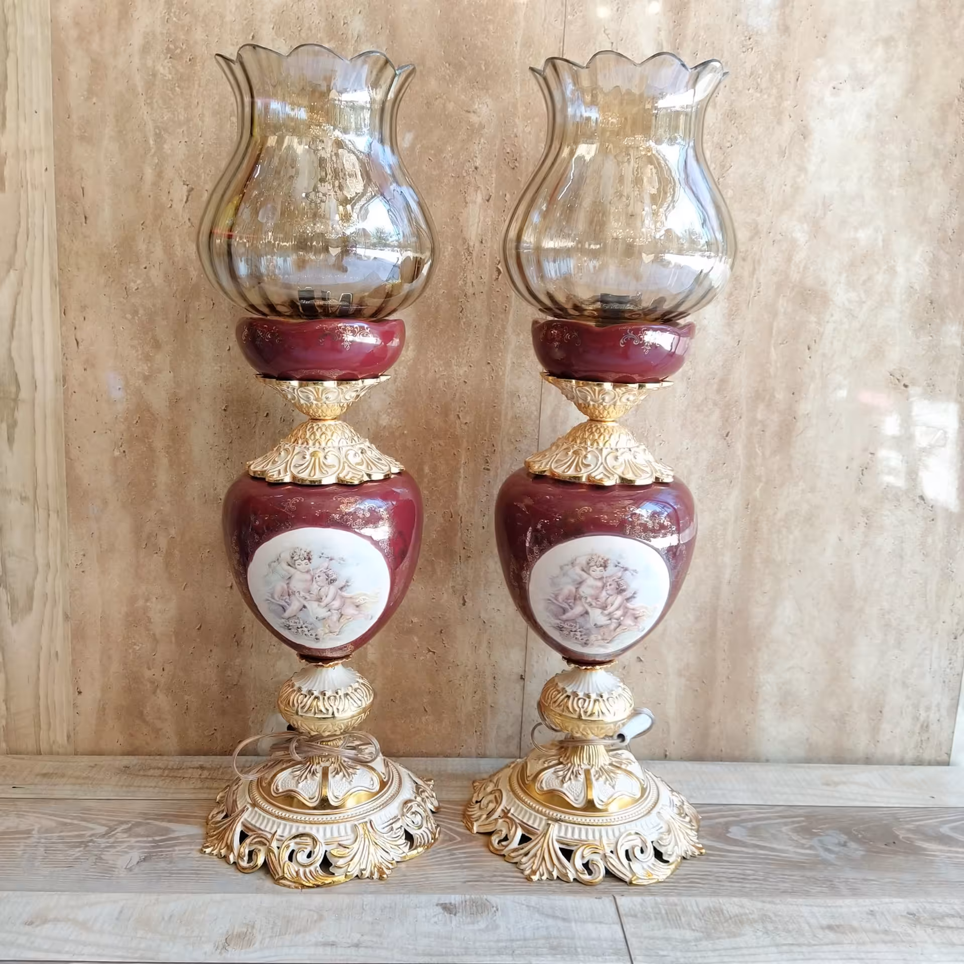چراغ رومیزی شمعدان فرشته زرشکی سرامیکی ارتفاع 60سانت ارسال رایگان گالری نوروزی