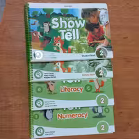 کتاب زبان show and tell 2 سری دوم شامل کتاب های SB و Activity وLiteracy و Numeracy و cd