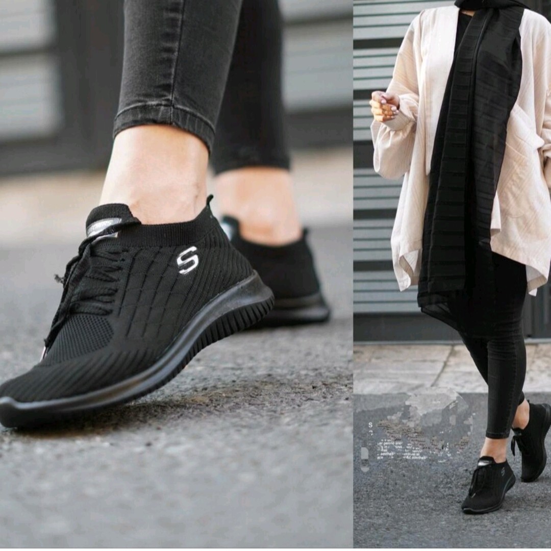 کتونی اسکیچرز بسیار راحت با کیفیت بالا دوخت داخلی و طبی نرم و سبک و منعطف