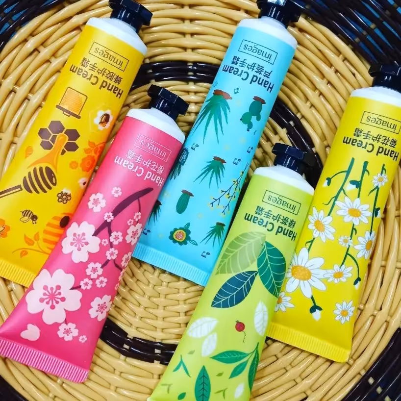 پک پنج تای کرم  ابرسان دست  پنج  رایحه  بی نظیر  ازبرند ایمجیز