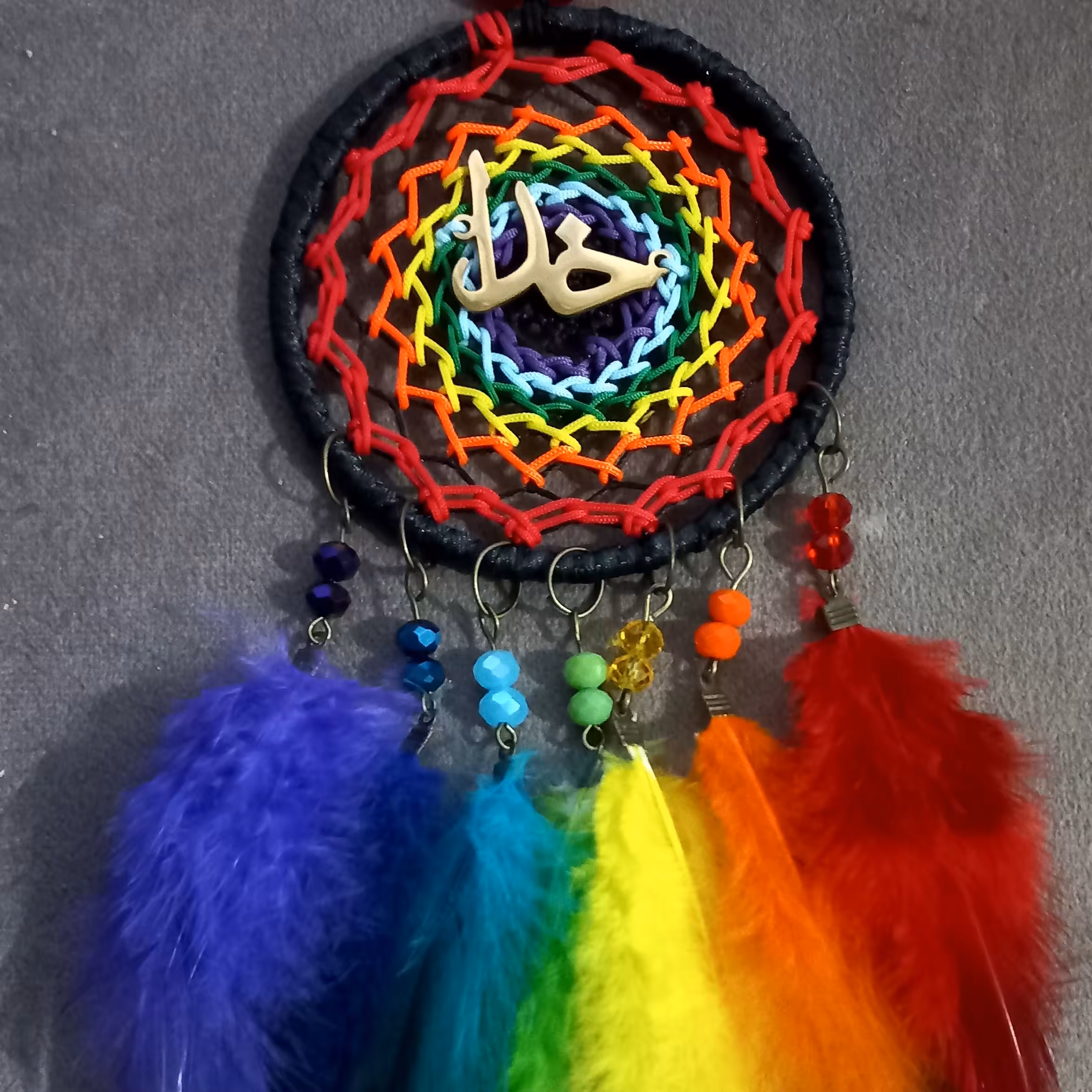 آویز ماشین هفت رنگ خاص و زیبا