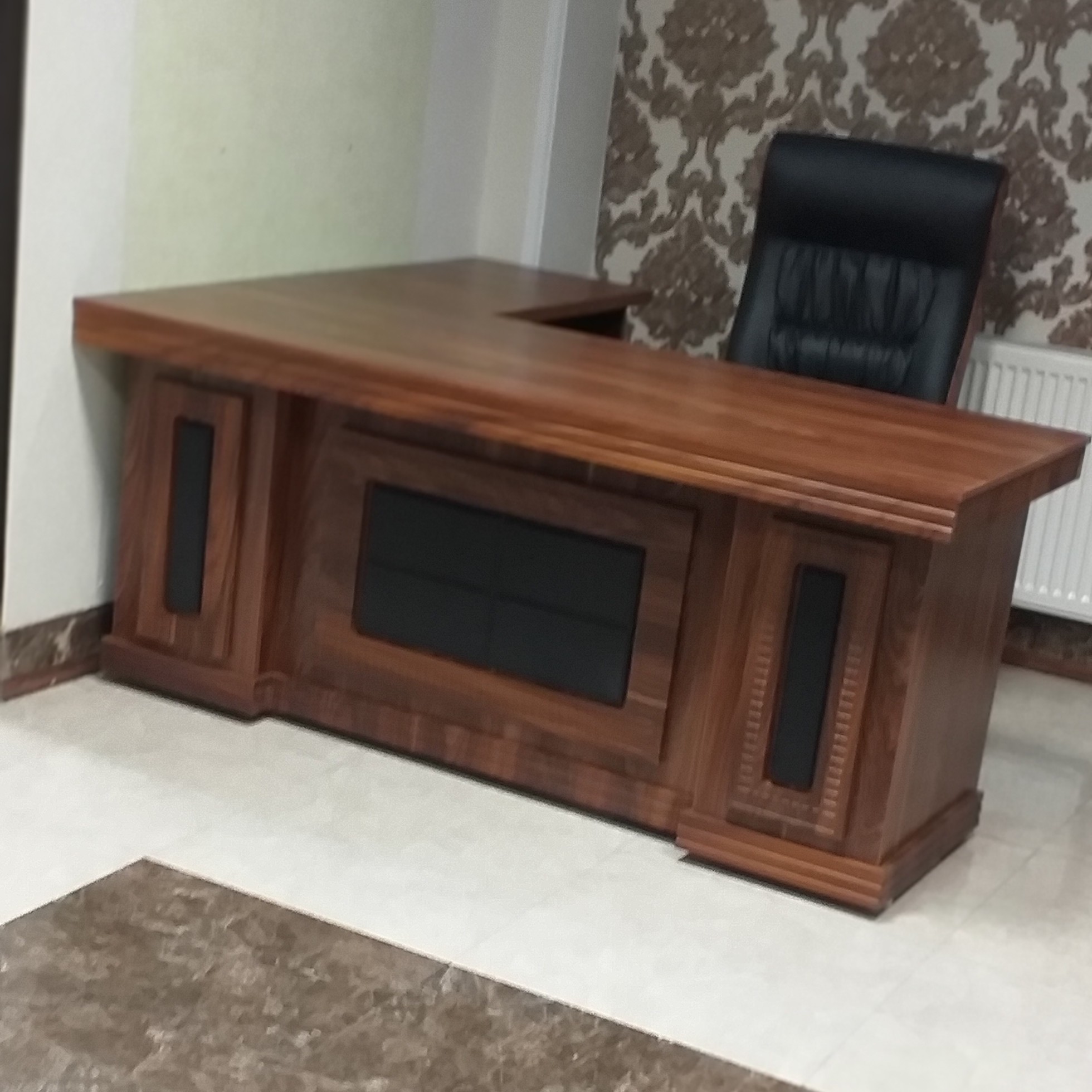 میز اداری مدیریت کد 004