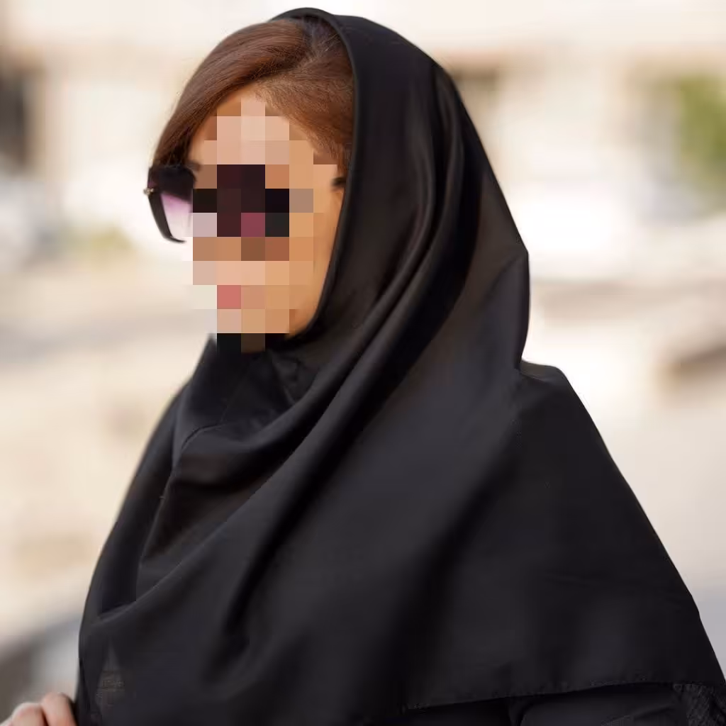 مقنعه نخ بروجرد مشکی و سورمه ای قواره 80