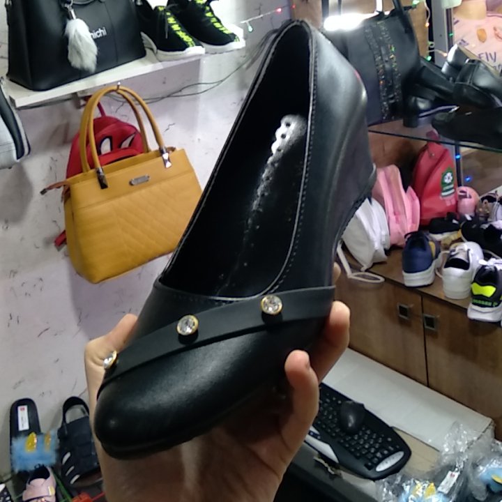 پاشنه دار سه الماس