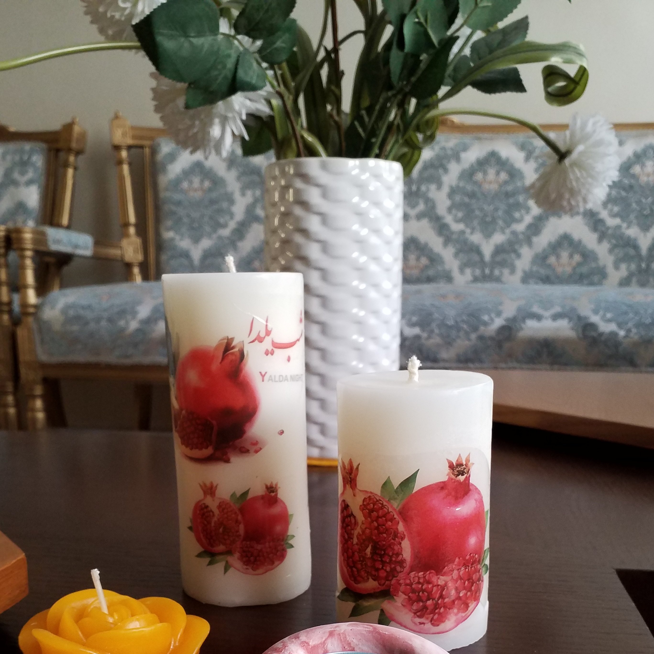 شمع استوانه ای  یلدایی طرح انار