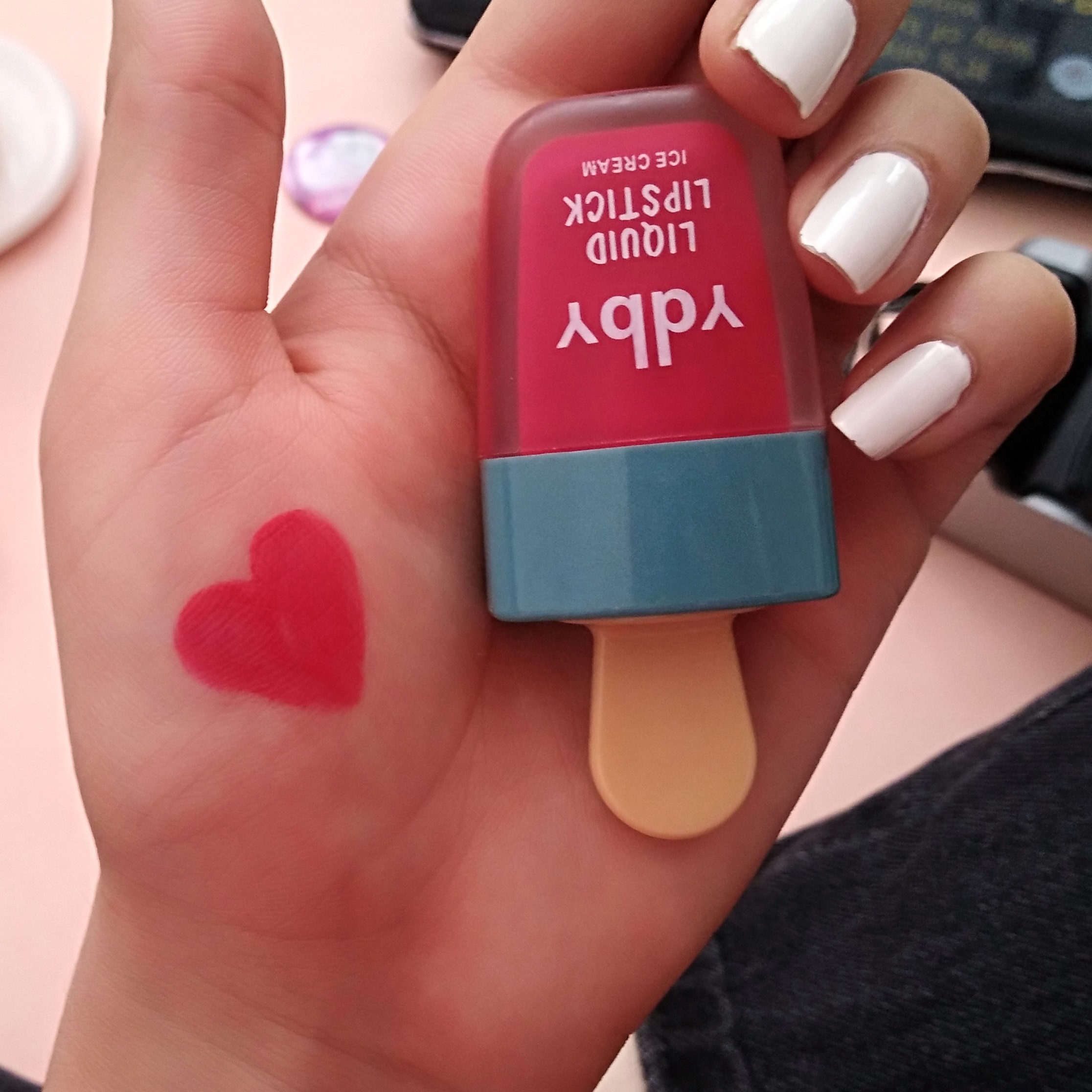 رژلب مایع