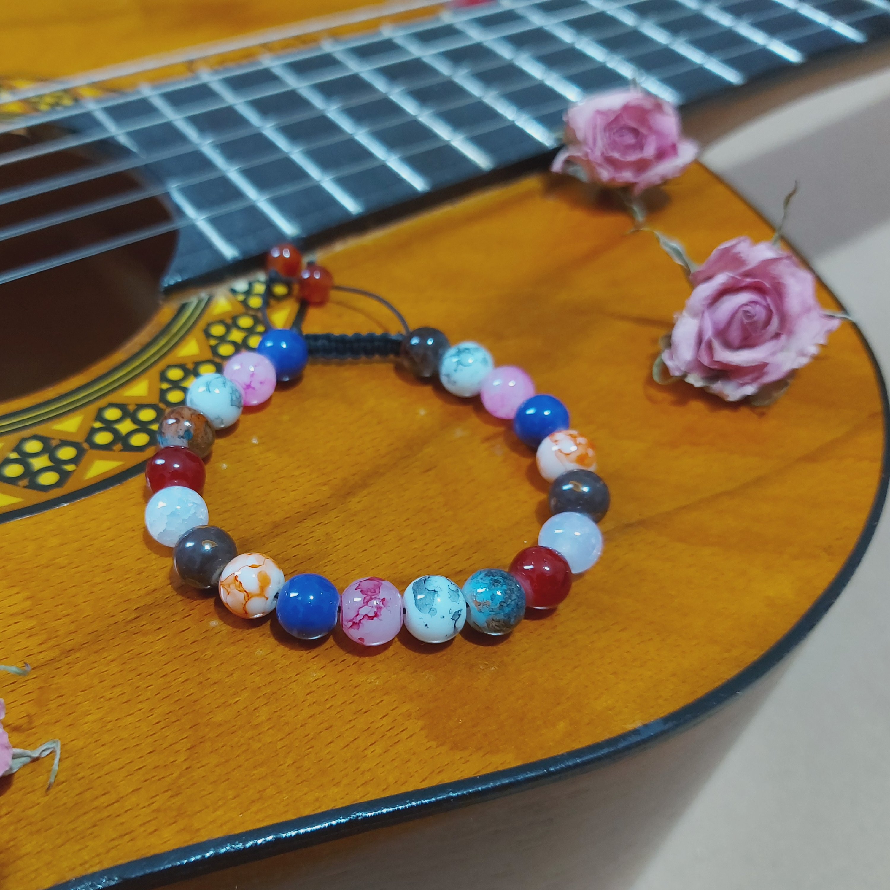 دستبند مهره ای هفت رنگ