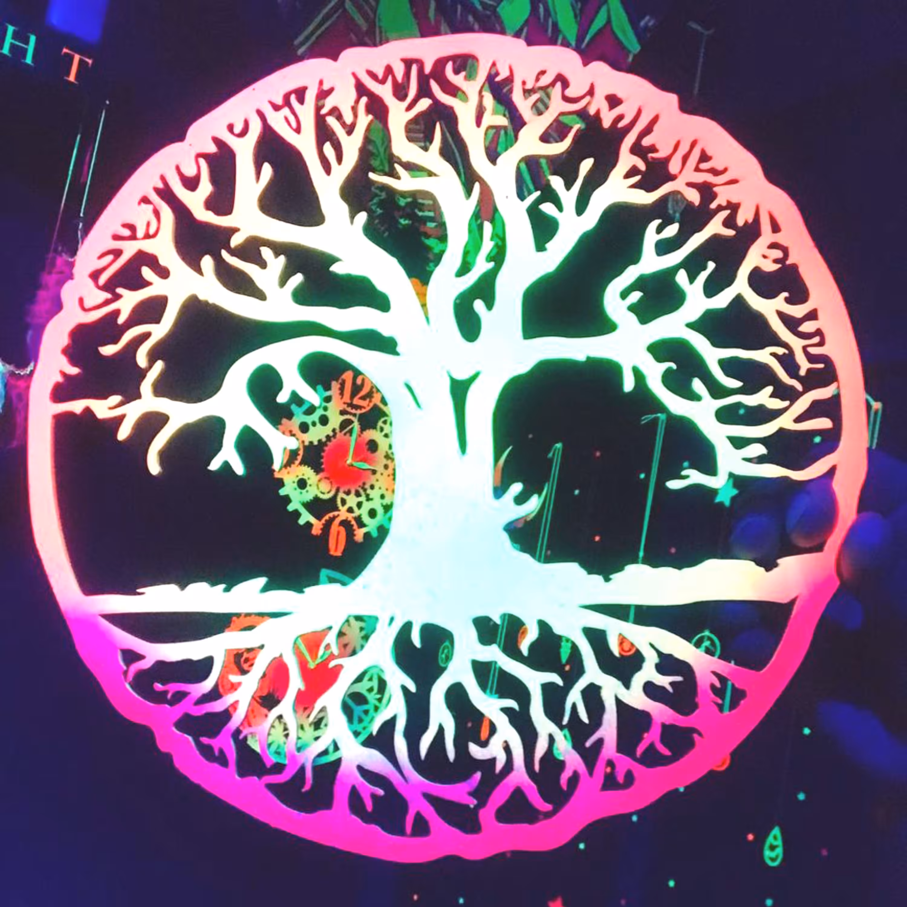 دکوری چوبی بلک لایت طرح درخت زندگی Blacklight