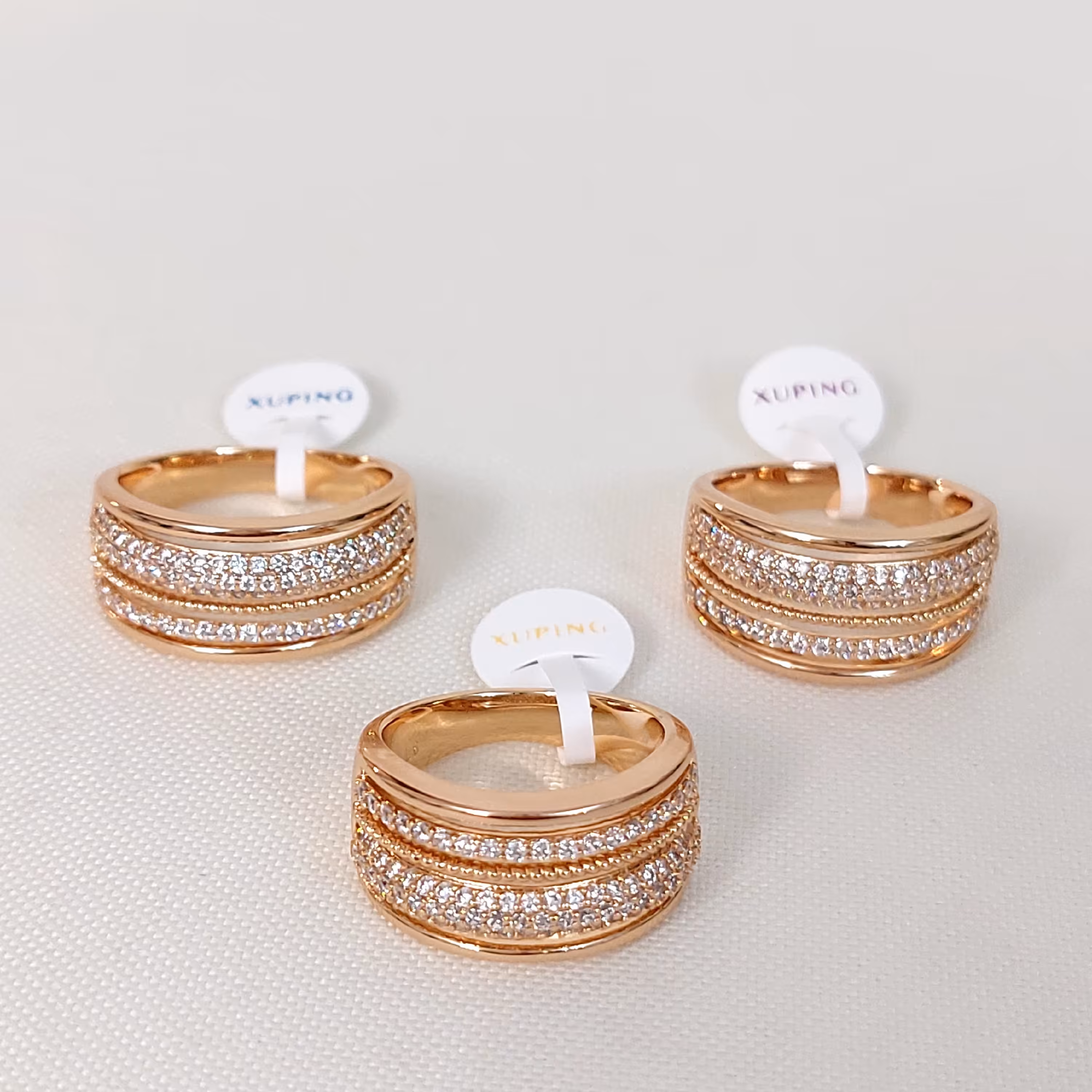 انگشتر ژوپینگ شیک و مجلسی طرح طلا