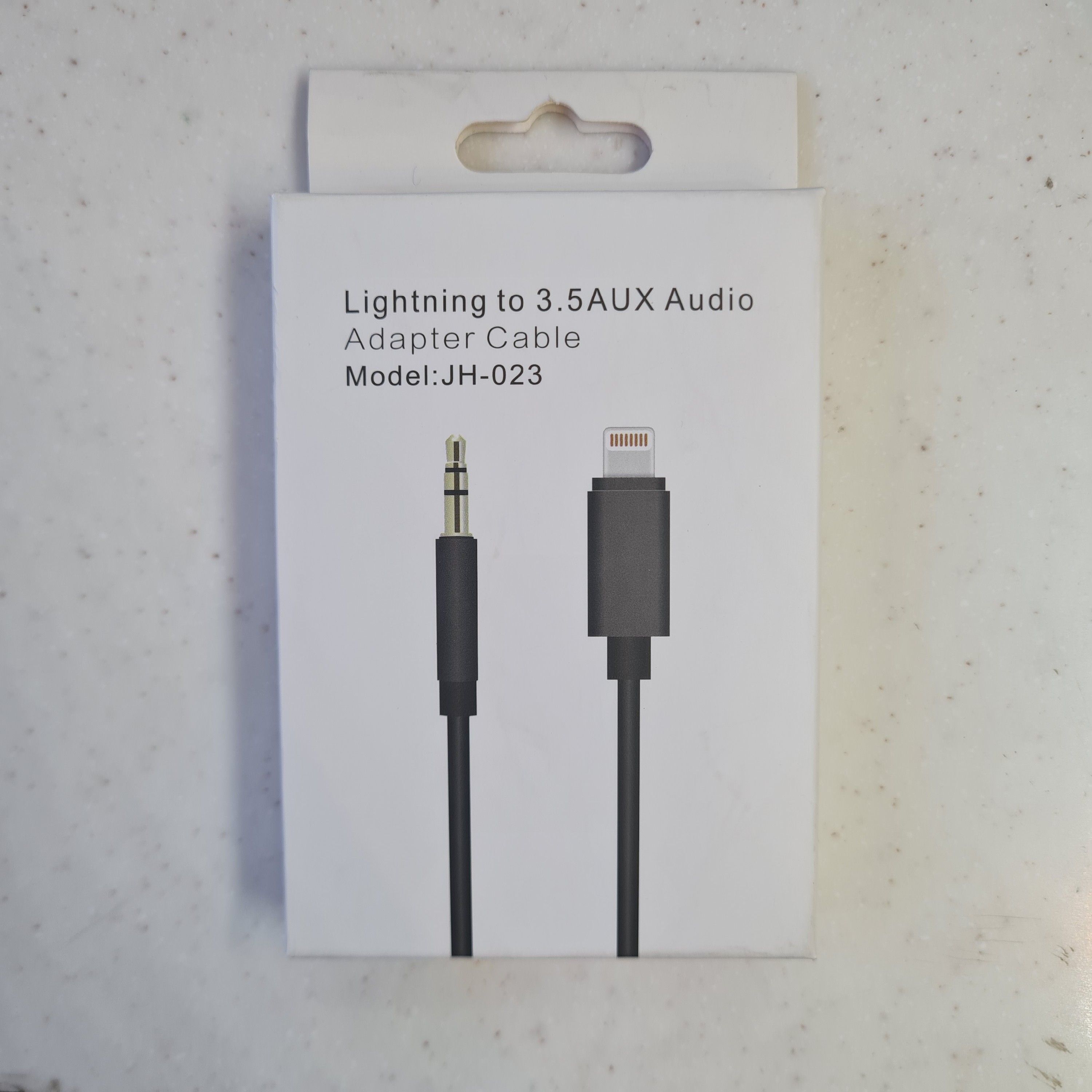 کابل AUX مناسب  برای ایفون